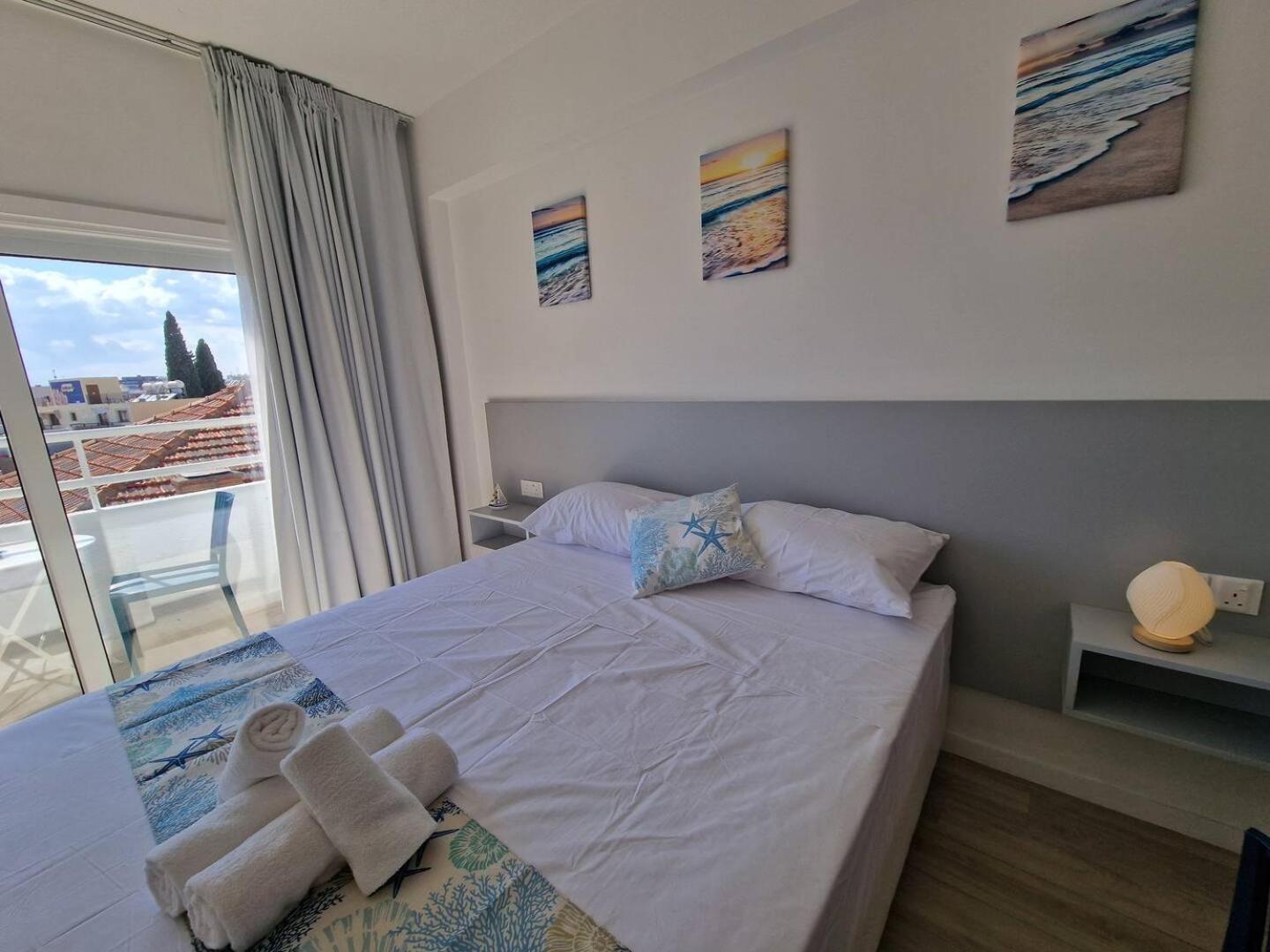 Kitieos Central Apts 100M From Finikoudes Beach Ларнака Экстерьер фото