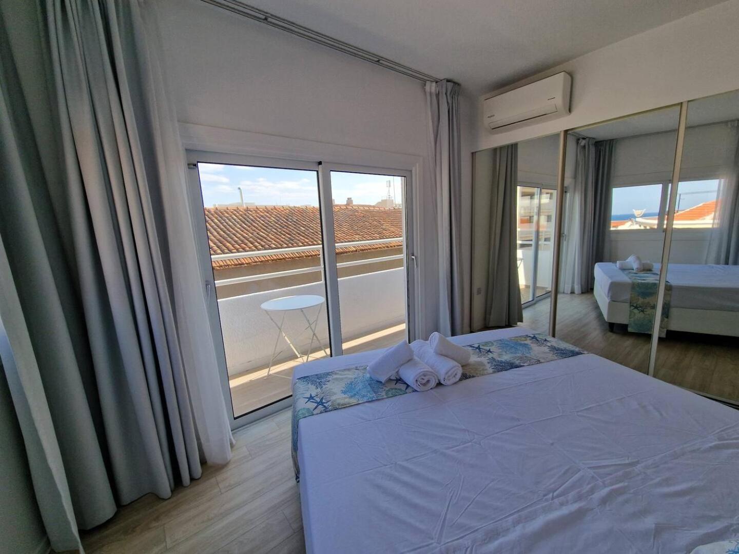 Kitieos Central Apts 100M From Finikoudes Beach Ларнака Экстерьер фото